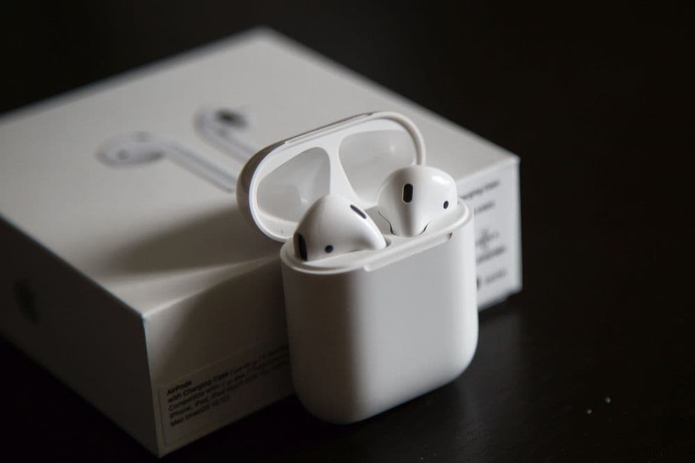 БЕПУЛ Доставка, Акция!!! Airpods 2.2 lux,  Новые Запечатанные,Шошилинг — 1