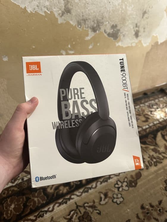Headphones JBL TUNE 900BT — 1