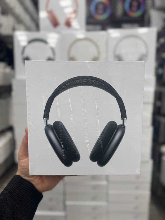 AirPods Max (lux) — 1