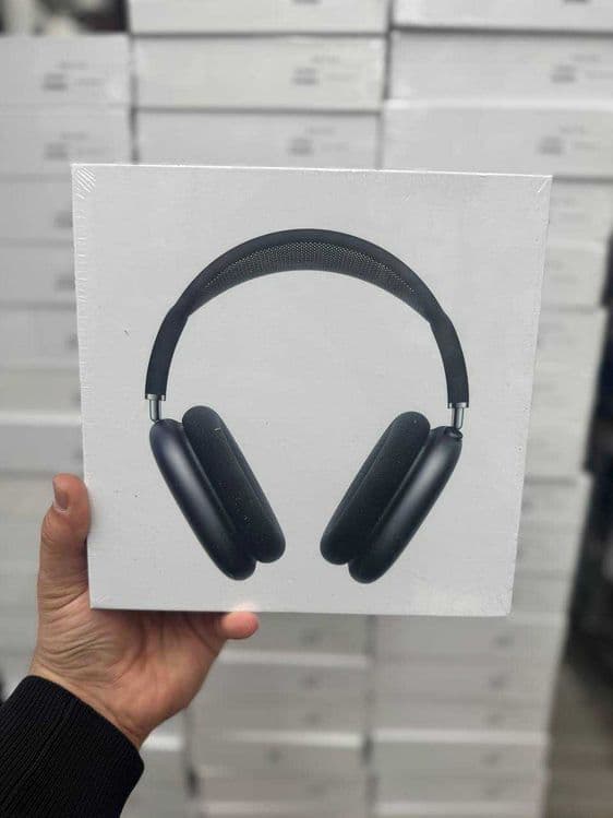 AirPods Max (lux) — 6
