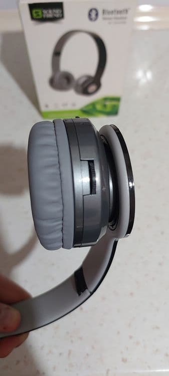 Bluetooth Наушники.  Компактный. Цена договорная. — 3