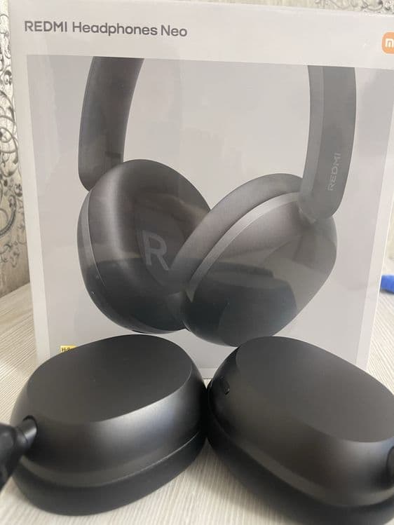 Original REDMI hearphones новый — 1