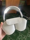 Airpods max naushnik