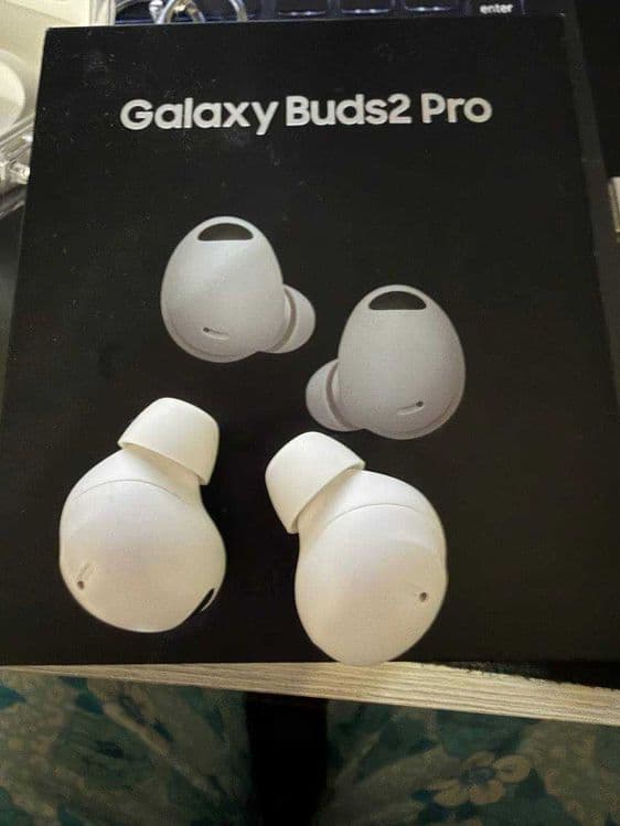 Samsung Galaxy Buds 2Pro — 1