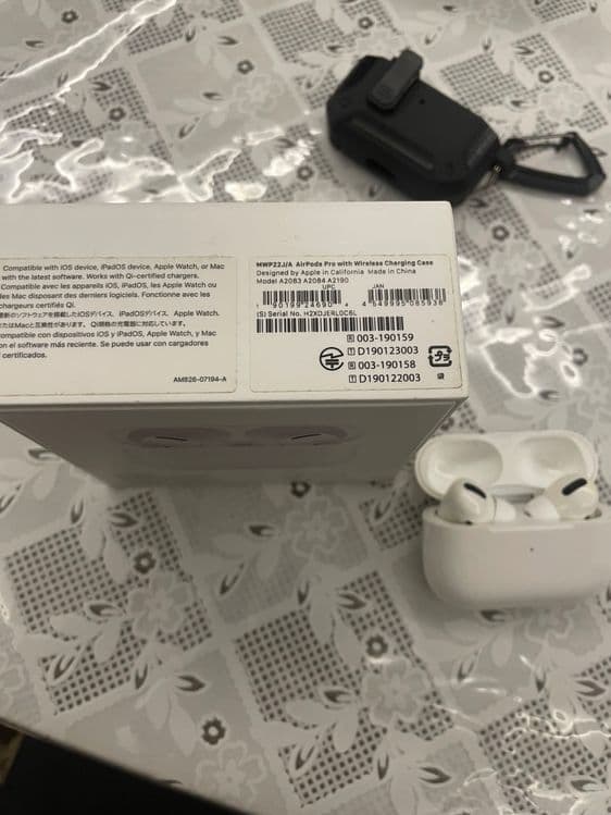AirPods pro original — 1