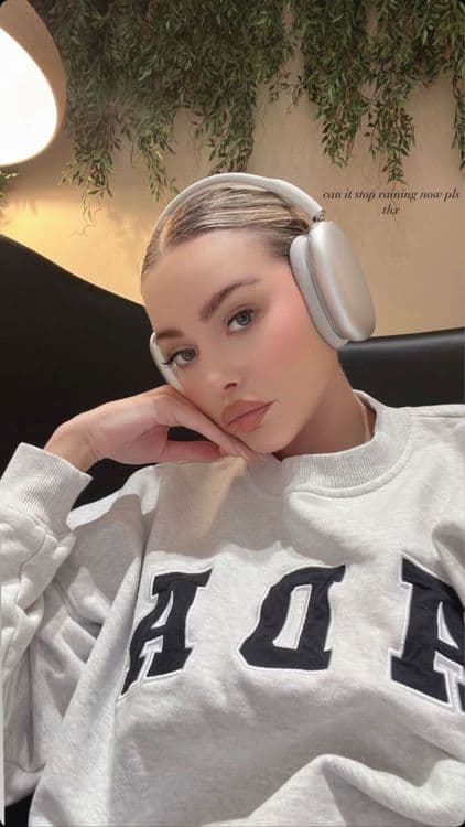 AirPods Max Silver — 1