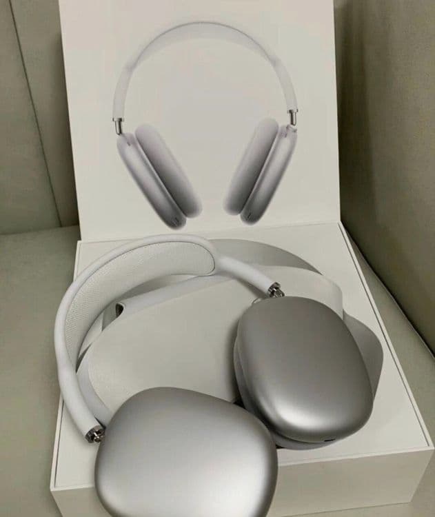 AirPods Max Silver — 3