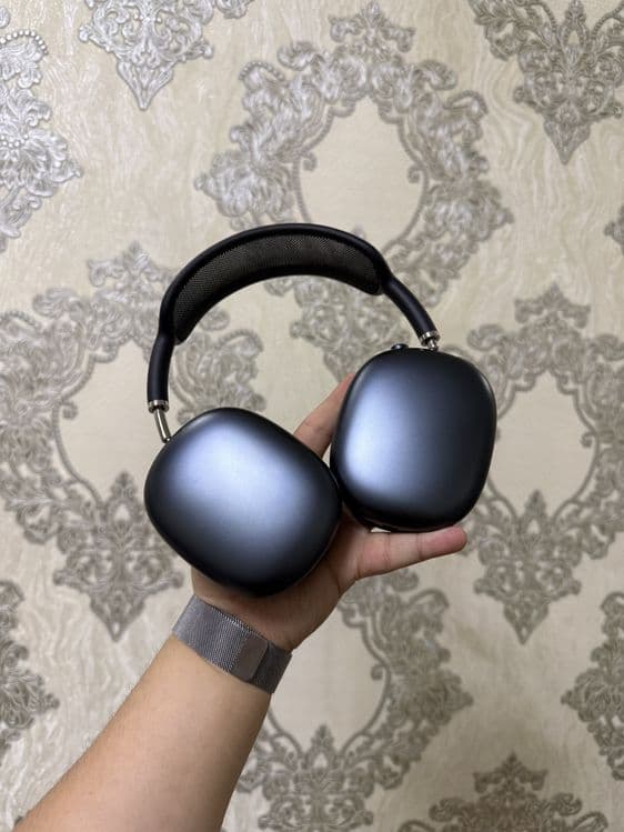 Airpods Max Gen2 — 1