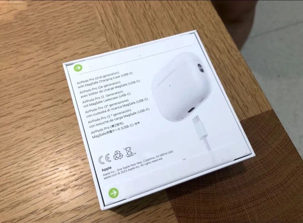 Новый AirPods Pro (2nd generation) Type‐C charging • Наушник • — 6