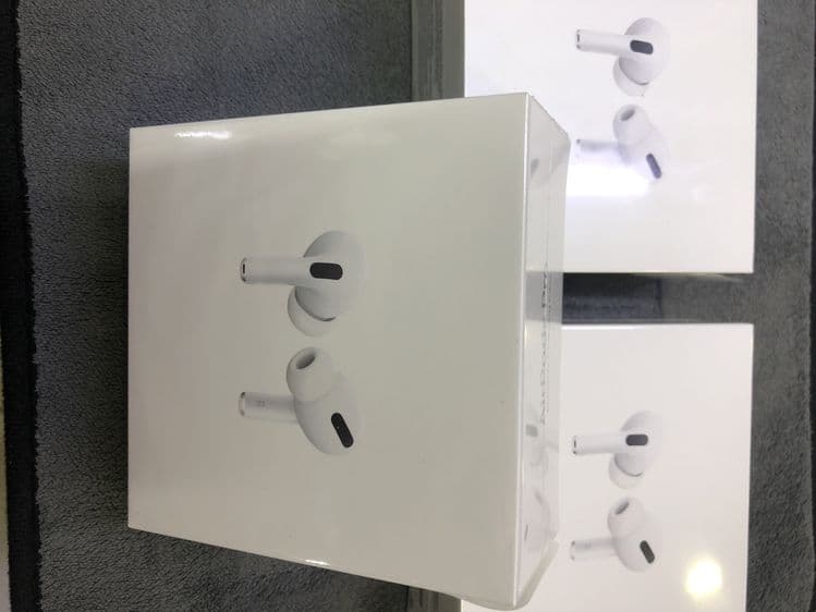 Apple Airpots pro — 1