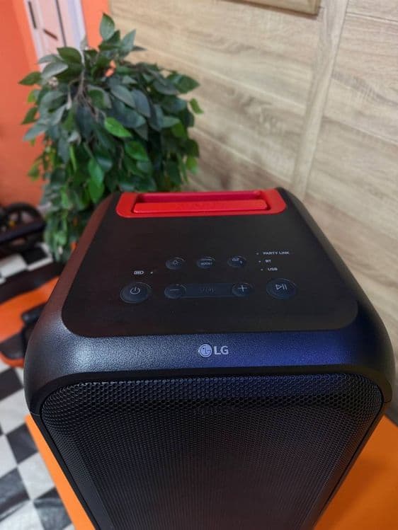 Bluetooth-колонка LG — 2