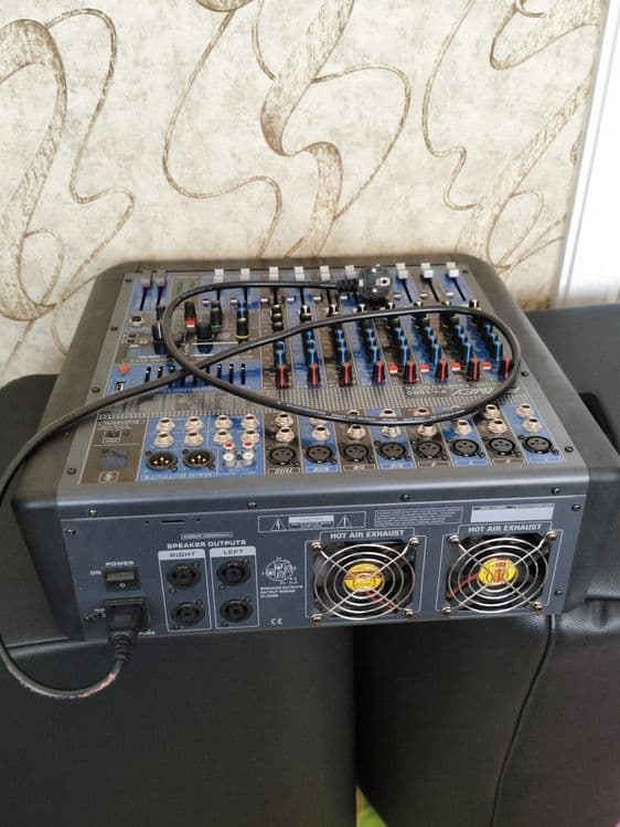 Активний микшер пулт PEAVE pv1000 — 2