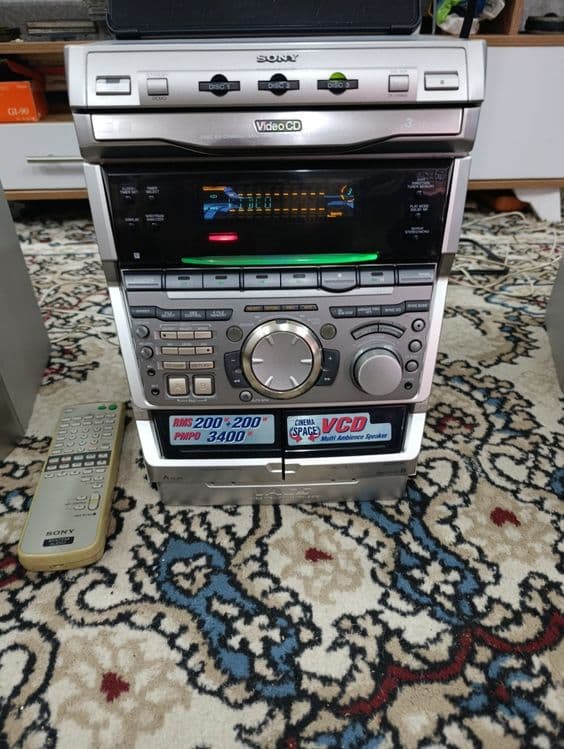 Музыкальный центр Sony vx 8 — 6