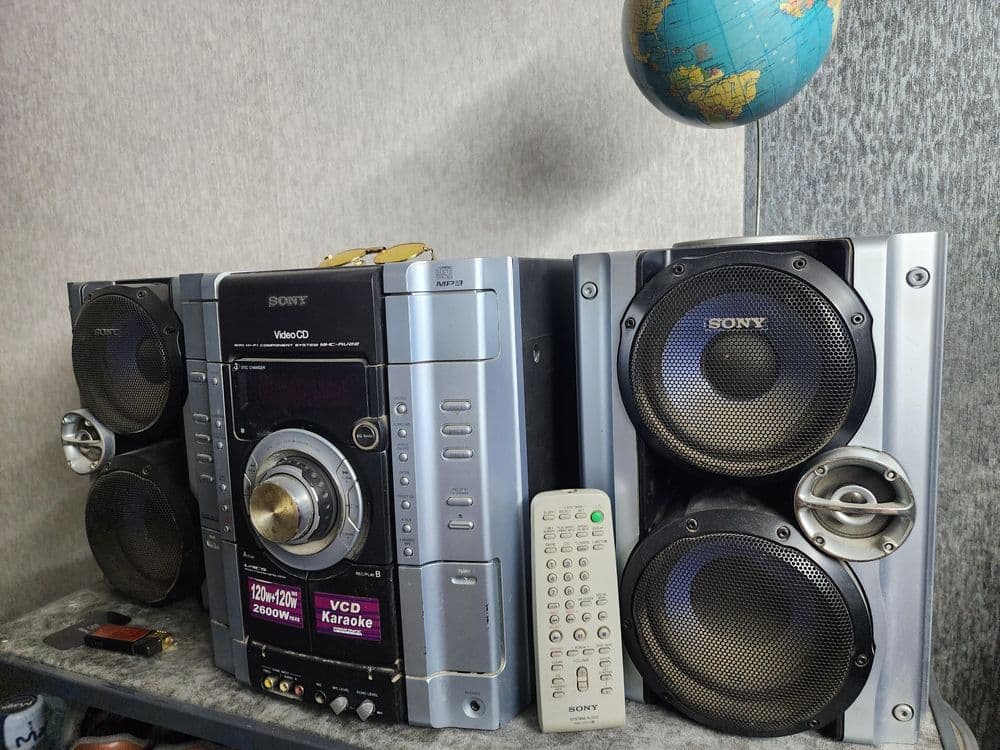 Центр SONY 2600W. — 1