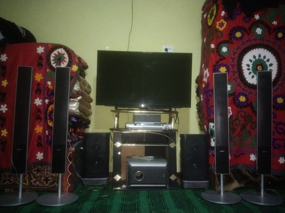 Sony DAV-DZ620K domashaniy kinoteatr yana kalonkalar ulangan — 1