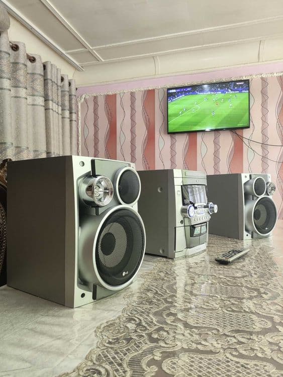 Orginal LG muzikalniy sentr sotiladi — 8