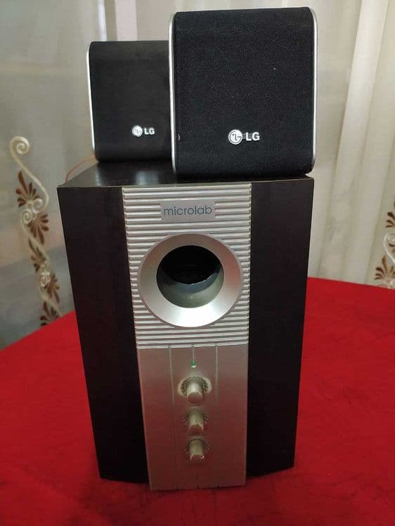 Два (иккита) сабвуфера -  Microlab M-890 и Defender Blaze 30 — 3