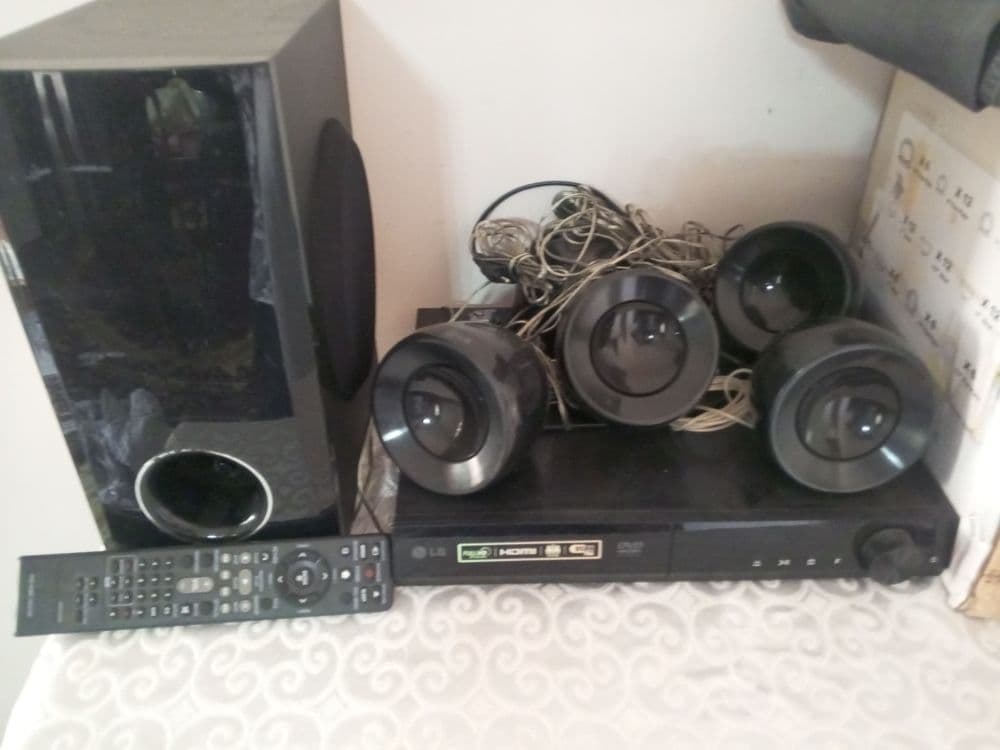 Домашний кинотеатр LG — 1