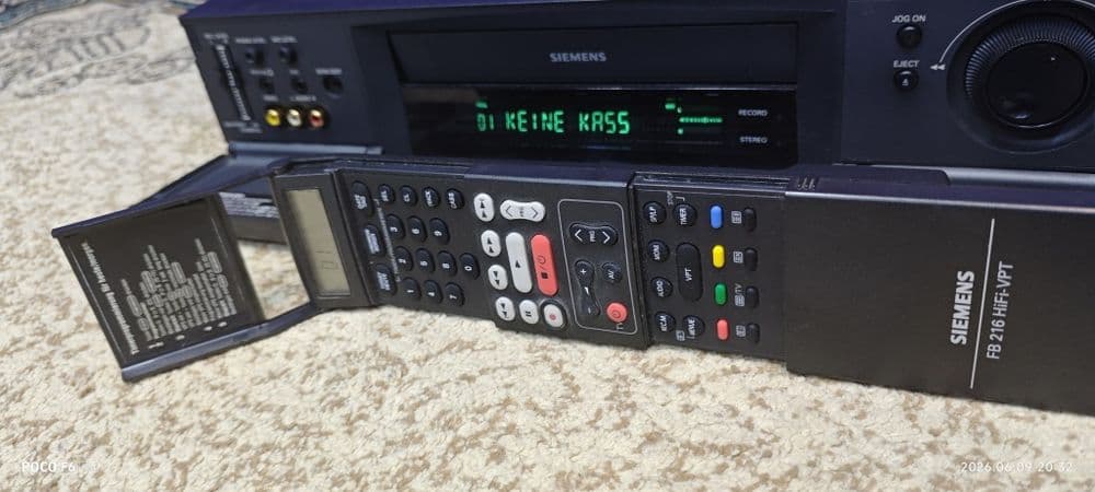 Видеомагнитофон Siemens FM738. 7 головок — 3