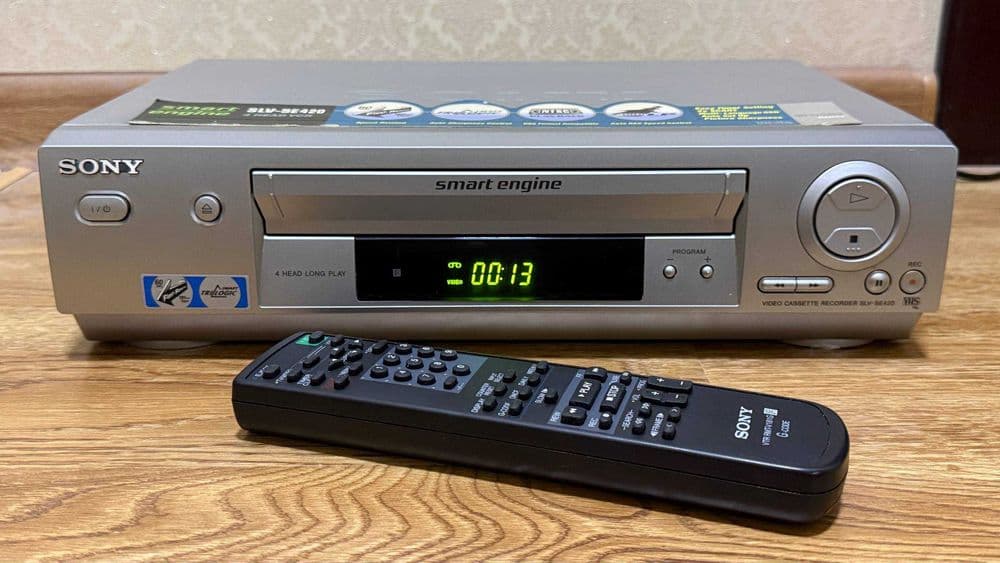 Видеомагнитофон Sony SLV-SE420K 4-Head — 1