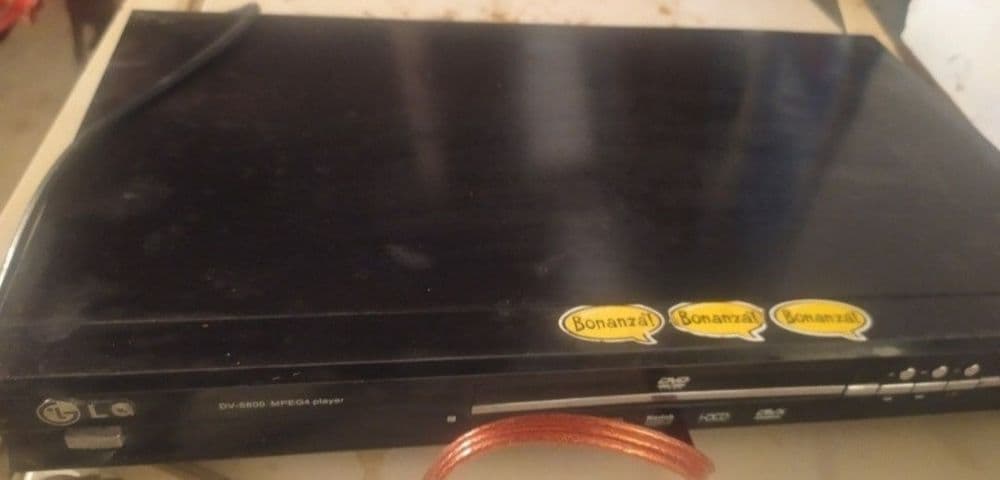 DVD Player Video — 1