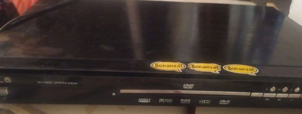 DVD Player Video — 3
