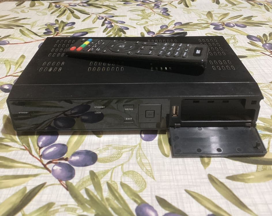 Спутниковый тюнер ресивер Star Track Galaxy II — 2