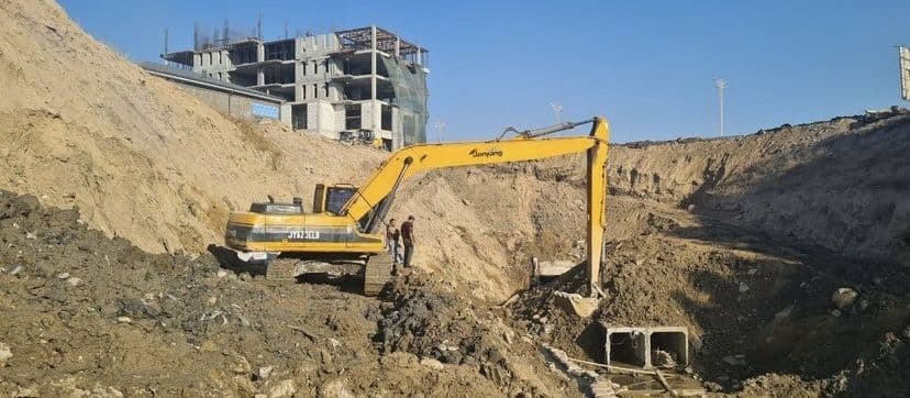 Экскаватор услуг Стрела 16 метр.  Котлован Чистка Зовур Закан — 1