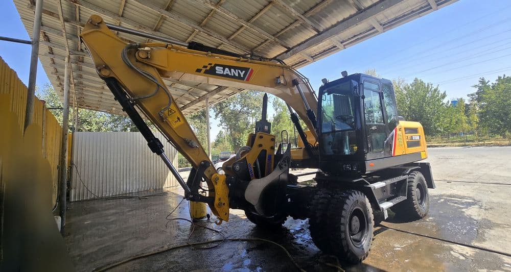 Экискаватор ижарага берилади SANY 155W — 2