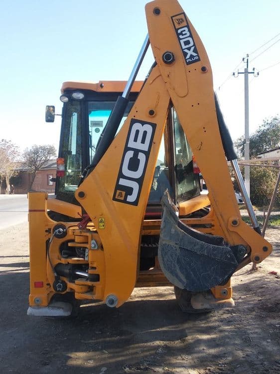 JCB экскаватор подгрузчик  ижарага берилади — 2