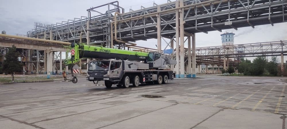 Услуги автокрана Zoomlion ZTC 700 V5 — 2