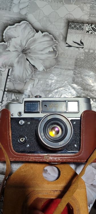 Фотоаппарат ФЭД 4 СССР продам — 2