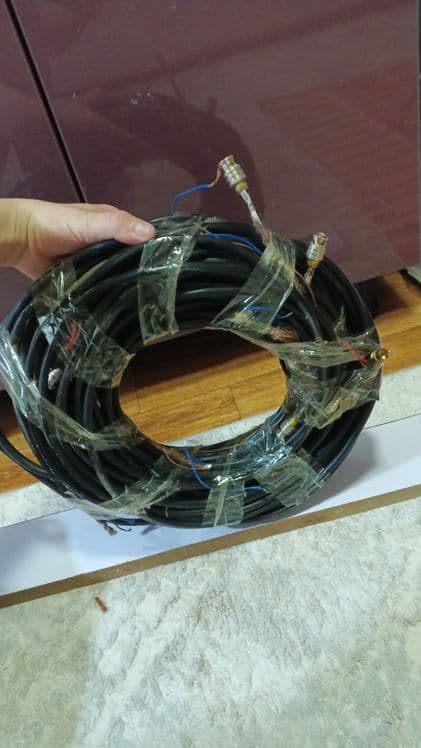 Kamera uchun ishlatiladigan kabel sotiladi. — 1