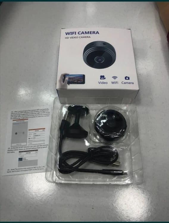 Мини беспроводная камера Wifi HD 1080P Домашняя камера безопасности

1 — 3