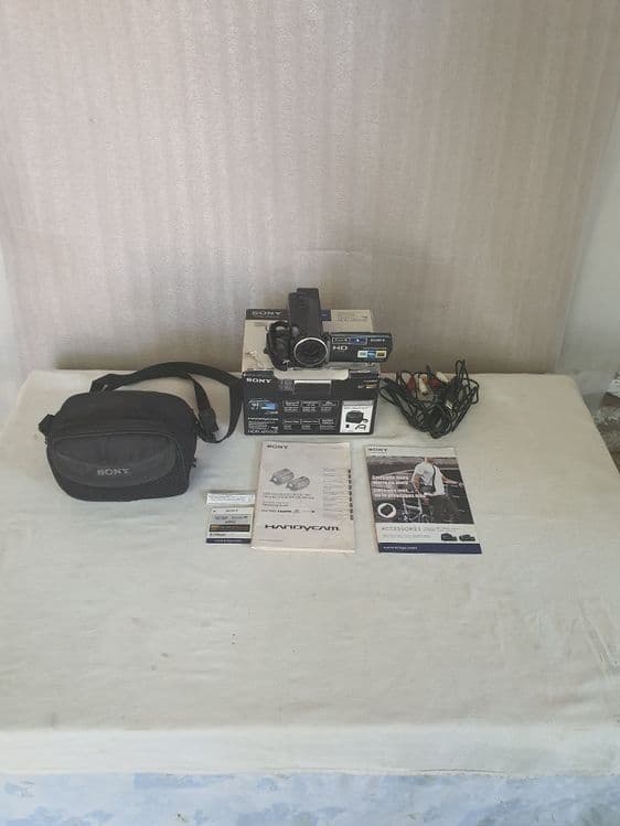 Видеокамера Sony HDR-XR150E — 1