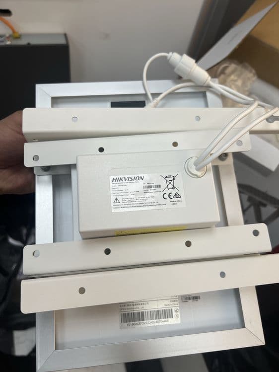 Quyosh PaneLLi 4G Kamera — 3