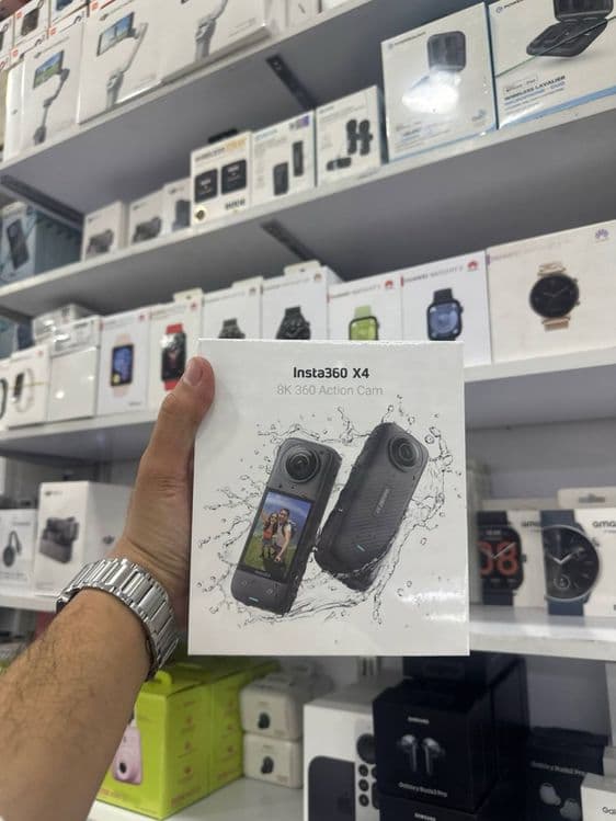 Insta 360 X3.Insta 360 X4. X5. X5 essential bundle. Go pro hero 13. — 6