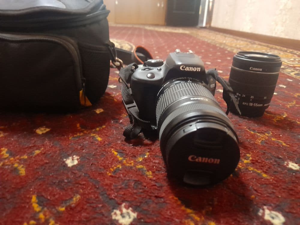 Canon kiss x 7 .. — 2