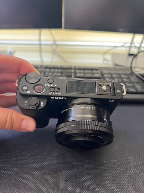 Videokamera Sony ZV-E10 — 1