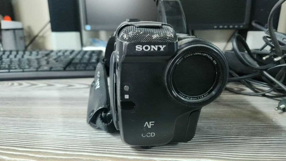 Срочно кассетали видеокамера SONY СОТИЛАДИ. — 4