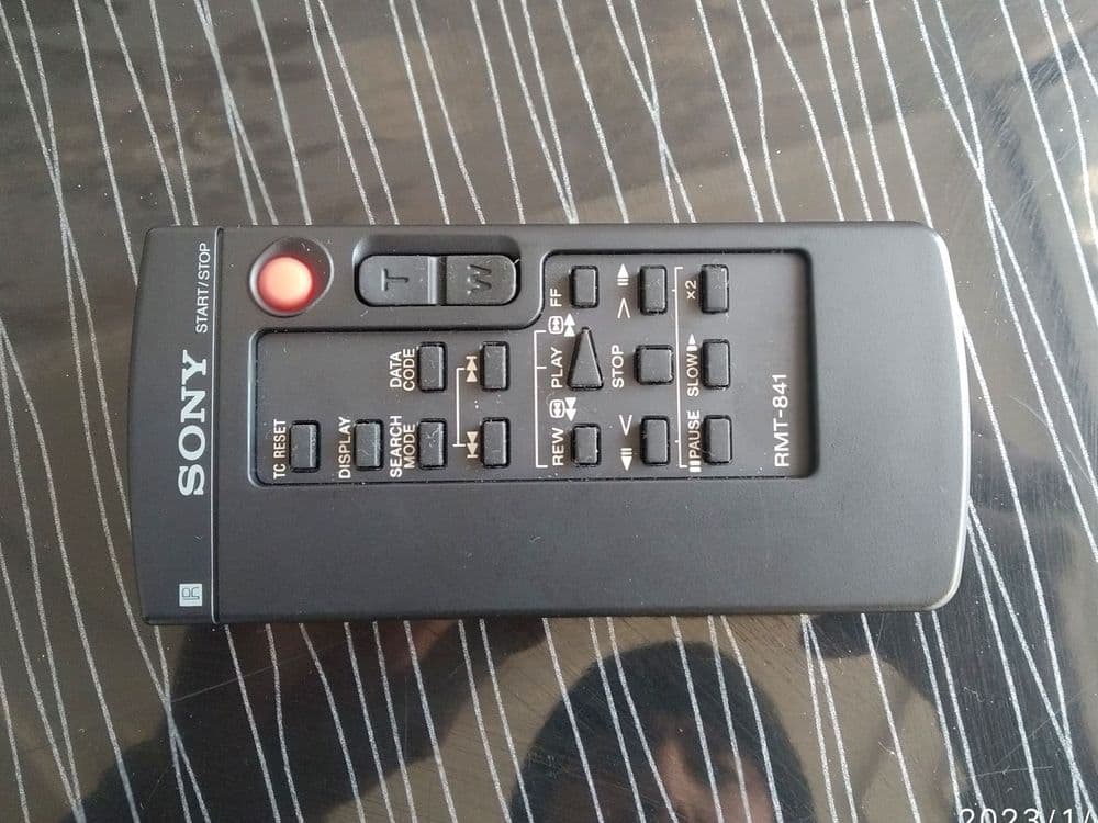 SONY Z1E Профессиональная видеокамера — 3