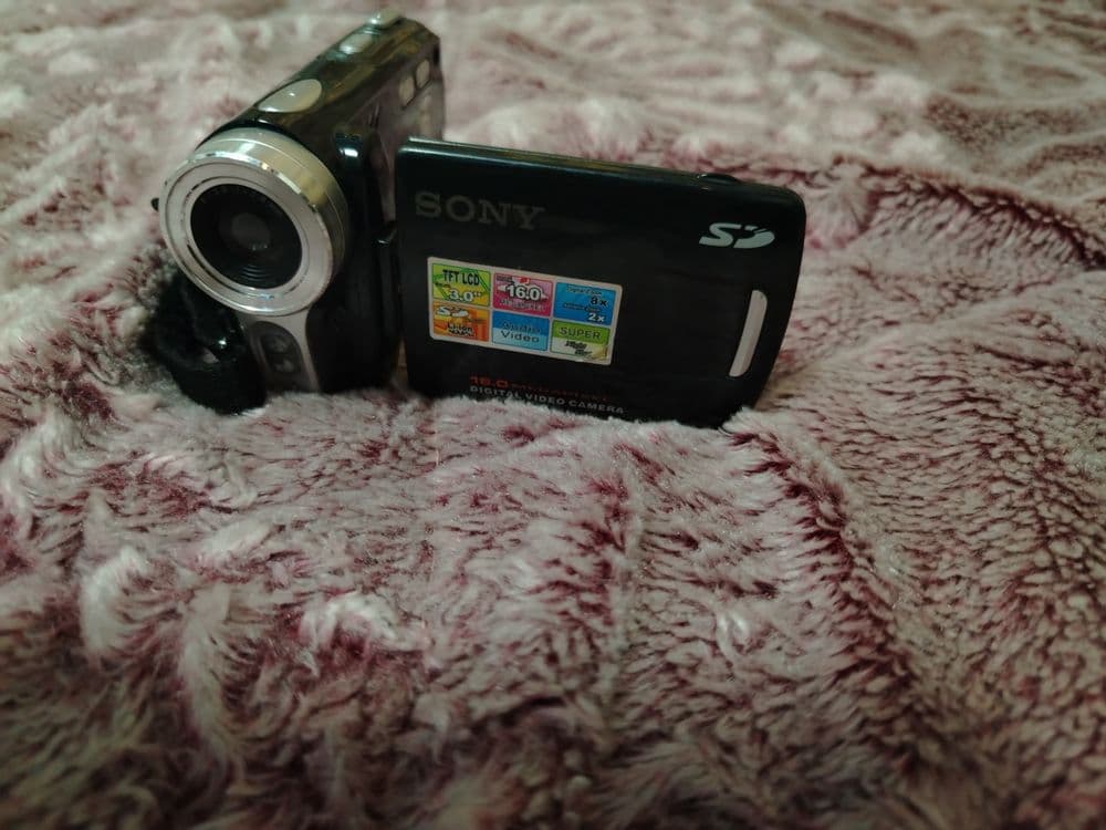 Sony цифровой видио Камери сотилади — 1