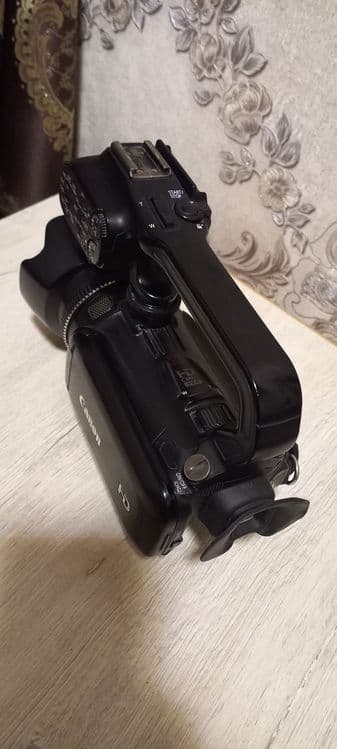 Видеокамера canon xa10 сотилади — 5