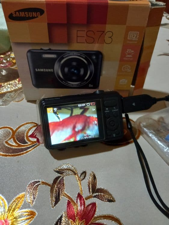 Фотоаппарат ES73 — 1