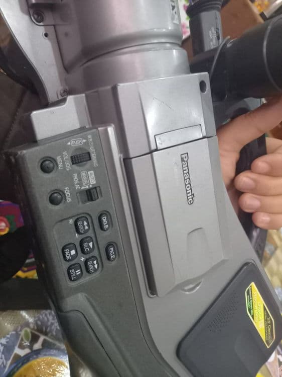 Видеокамера Panasonic — 4