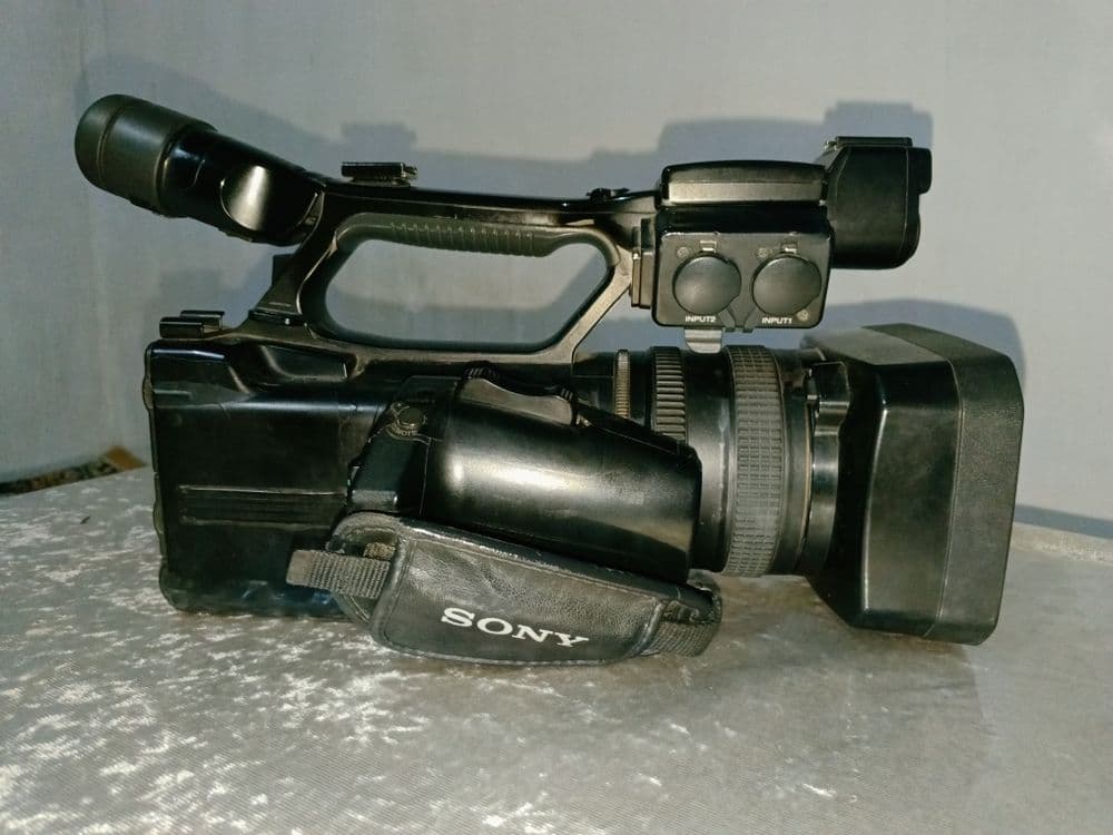 SONY HXR-NX3 nxcam — 4
