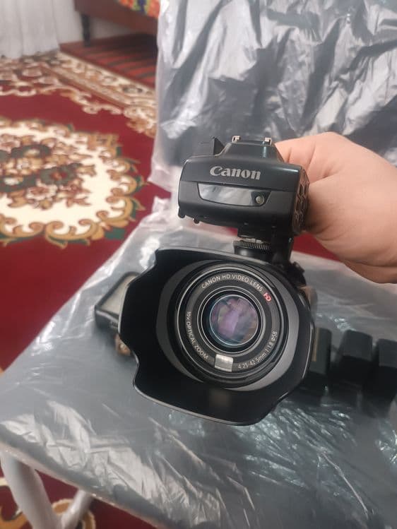 Canon XA10 video kamera sotiladi — 4