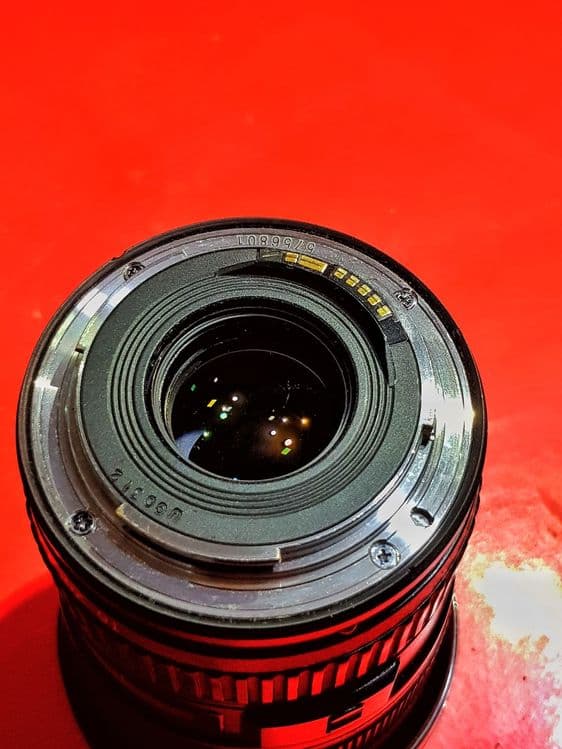 16-35.   2.8 Canon — 2