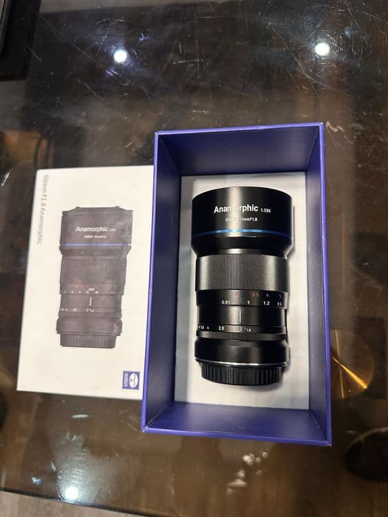Sirui anamorphic 35 mm 1.33x f1.8 — 2
