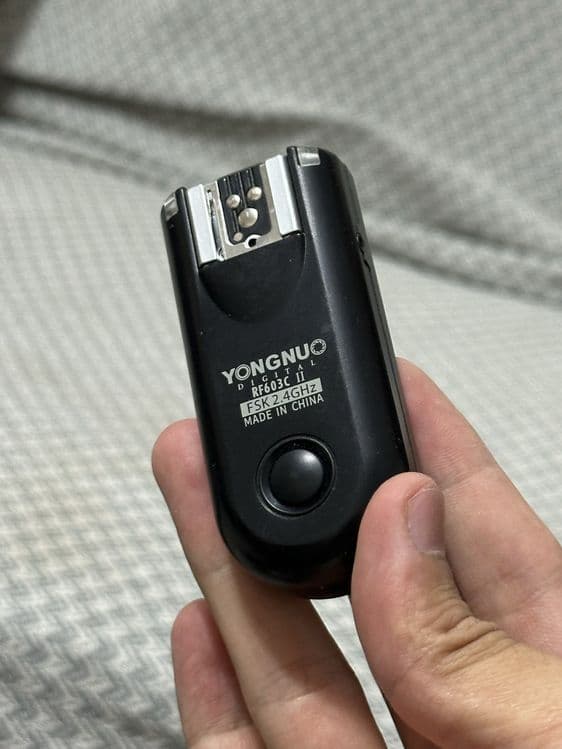 Yongnuo RF603C 2 II ideal sostayaniyada deyarli ishlatilmagan — 1
